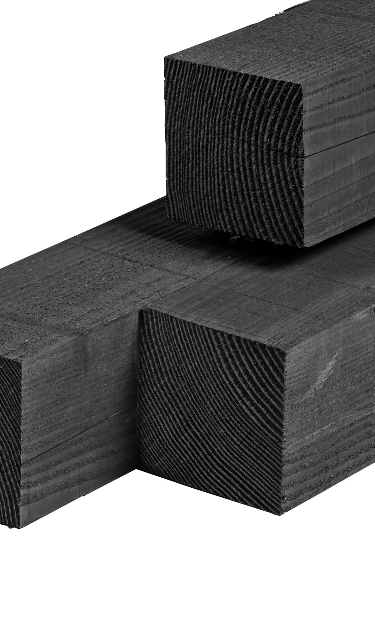 Douglas paal 9,0 x 9,0 x 300 cm, vers, zwart geïmpregneerd, fijnbezaagd, scherpkantig