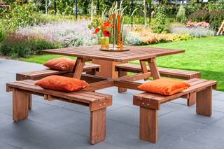 Hardhouten picknicktafel vierkant Premium — 1