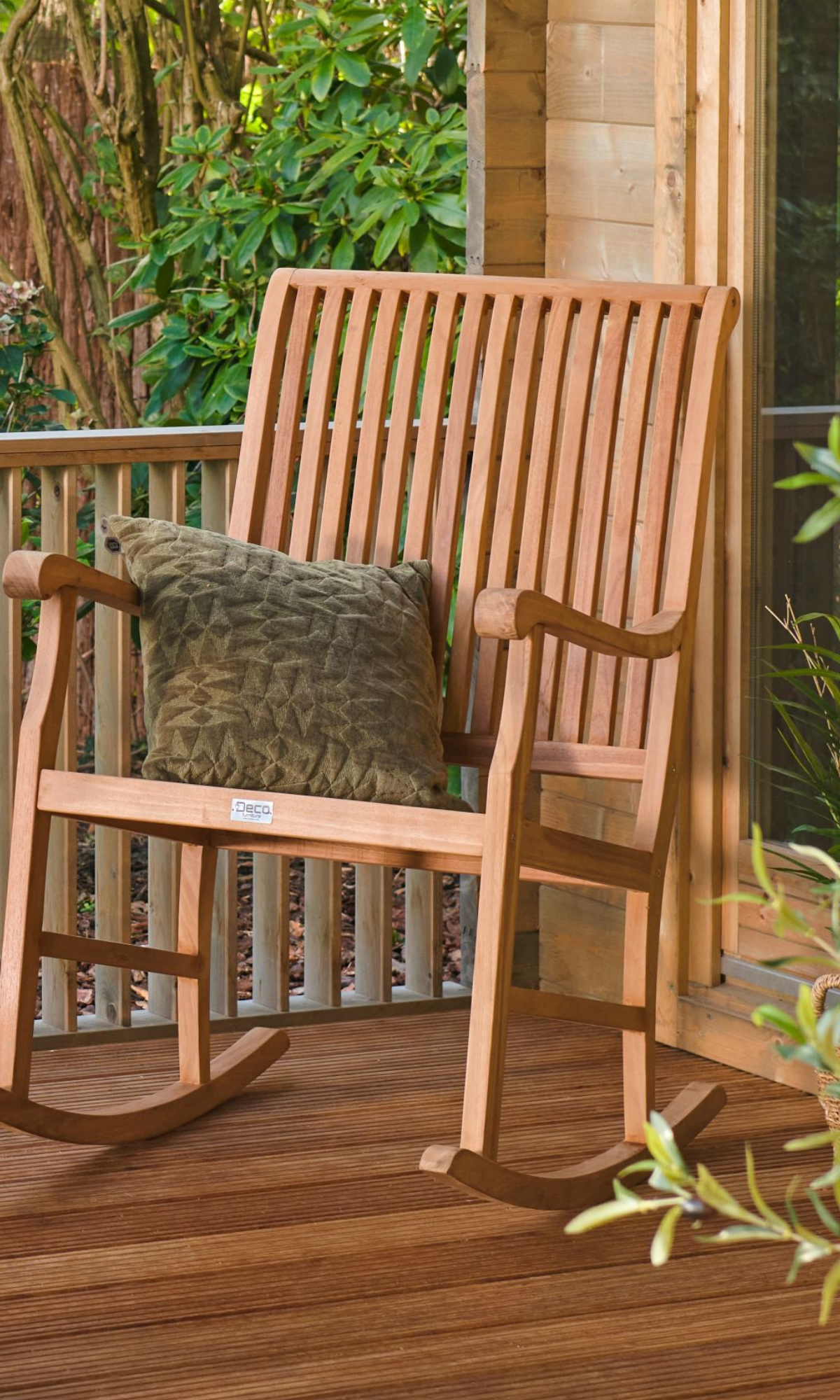 Teak schommelstoel